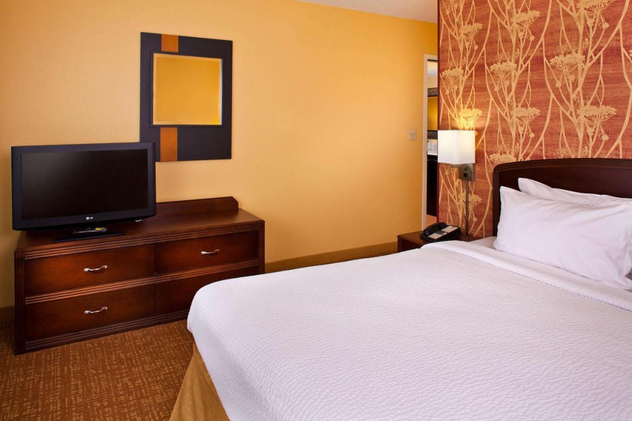 Spark By Hilton Colonnade Hotel Birmingham